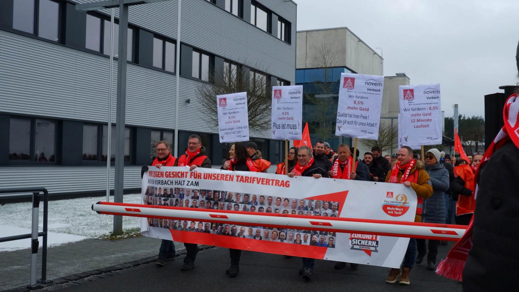 Warnstreik_bei_novem_in_Vorbach_2024-01-16