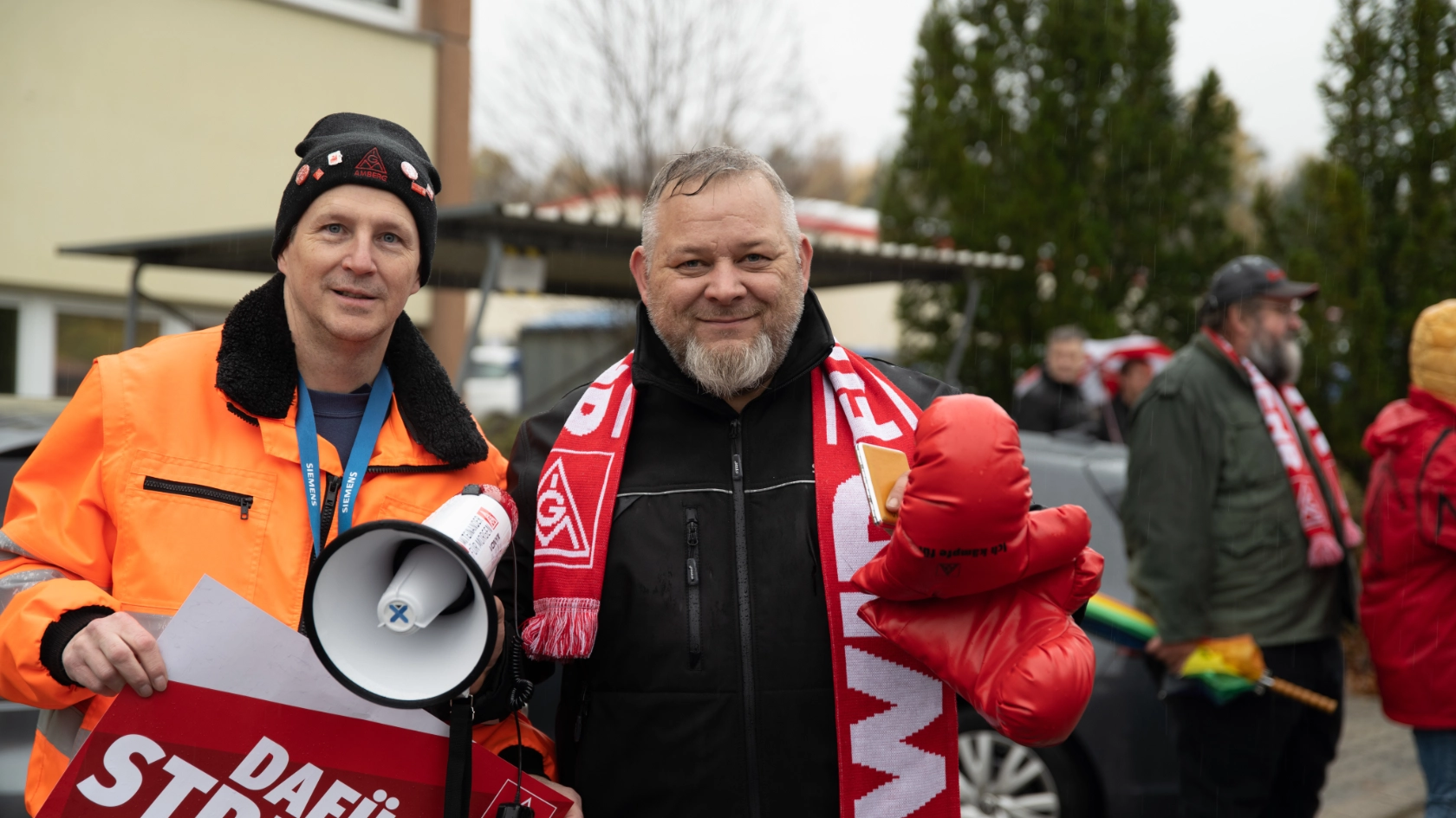 BR Kollegen beim Warnstreik
