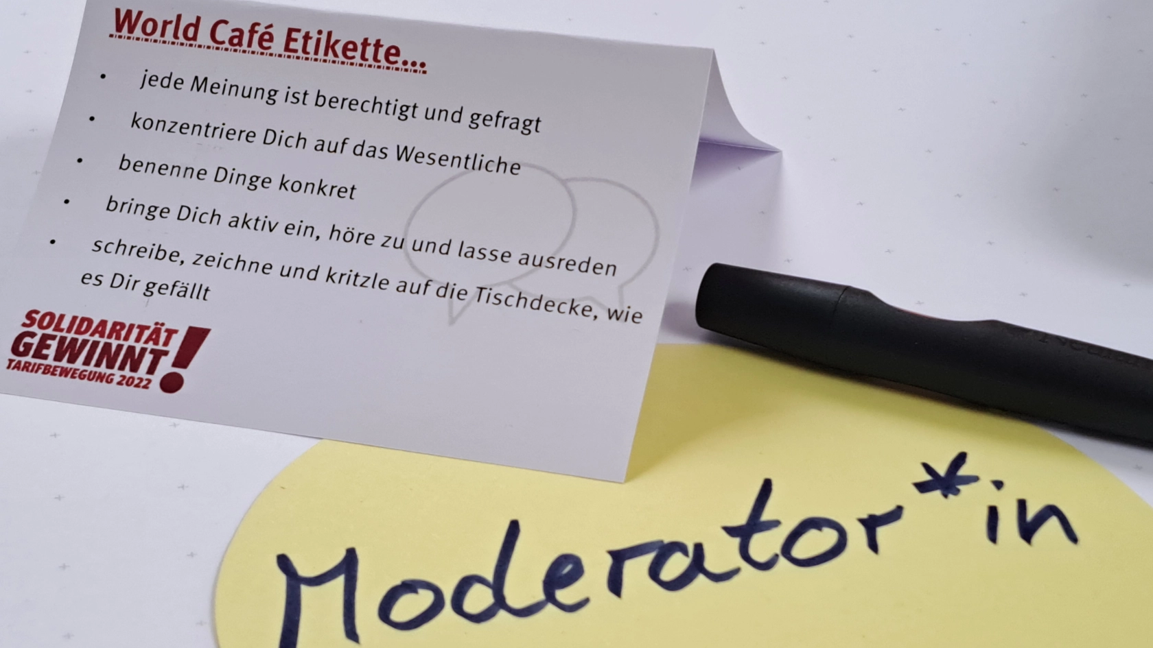 World Cafe - Diskussionsgruppen an den Tischen auf der bayerischen VL-Konferenz