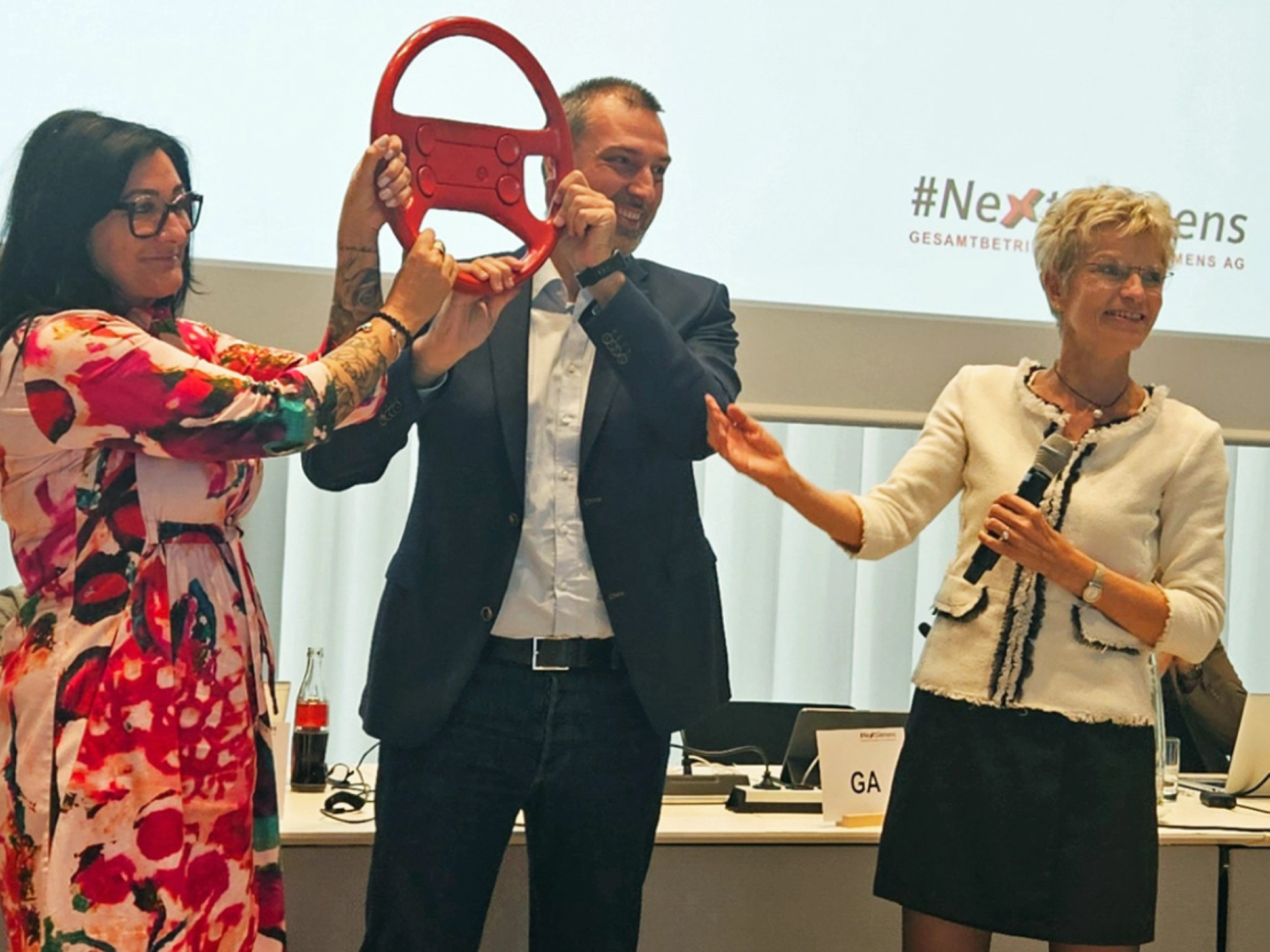 Wechsel-an-der-GRB-Spitze-SiemensAG