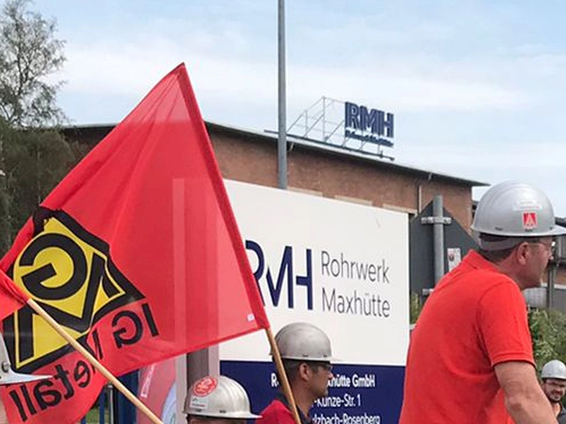 Kundgebung zur Rettung des Rohrwerks