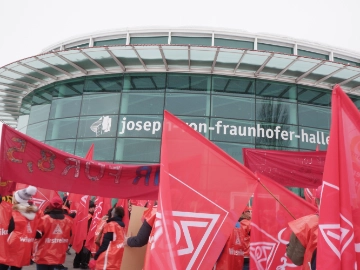 Erste Verhandlung in der Tarifrunde der holz- und kuststoffverarbeitenden Industrie in Bayern