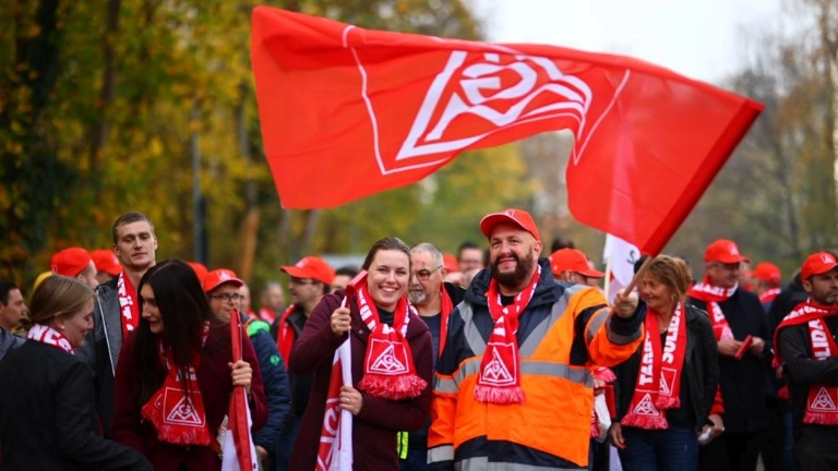Warnstreik Metall&Elektro Tarifrunde RIBE Schwabach