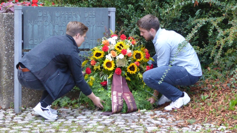 Kranzniederlegung Antikriegstag 2022