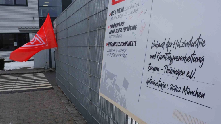 Warnstreik_bei_novem_in_Vorbach_2024-01-16